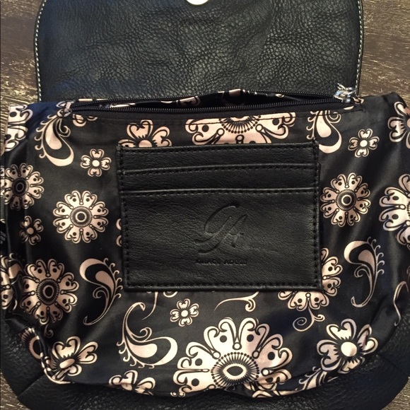 Grace Adele cross body - Picture 2 of 3